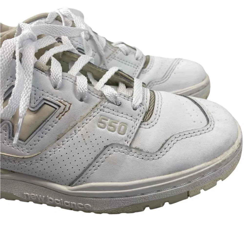 New Balance Women's 7 Sneakers - Picture 8 of 12